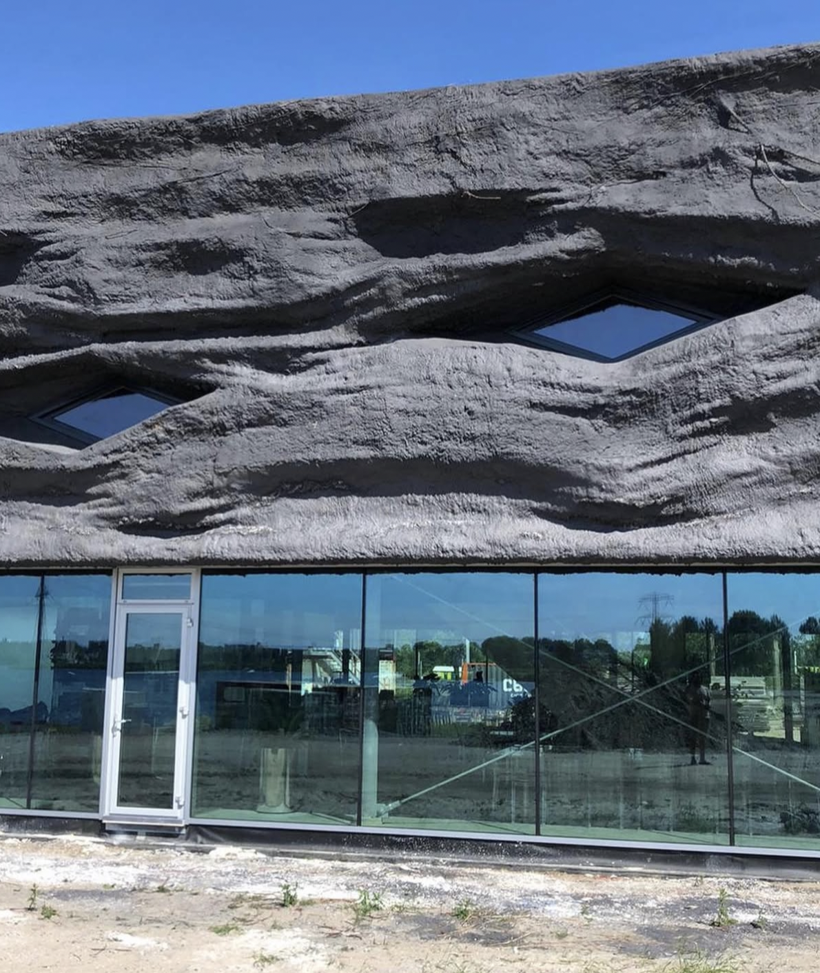 Pletivo Stauss dává tvar a formu. Skutečé 3D stavění.